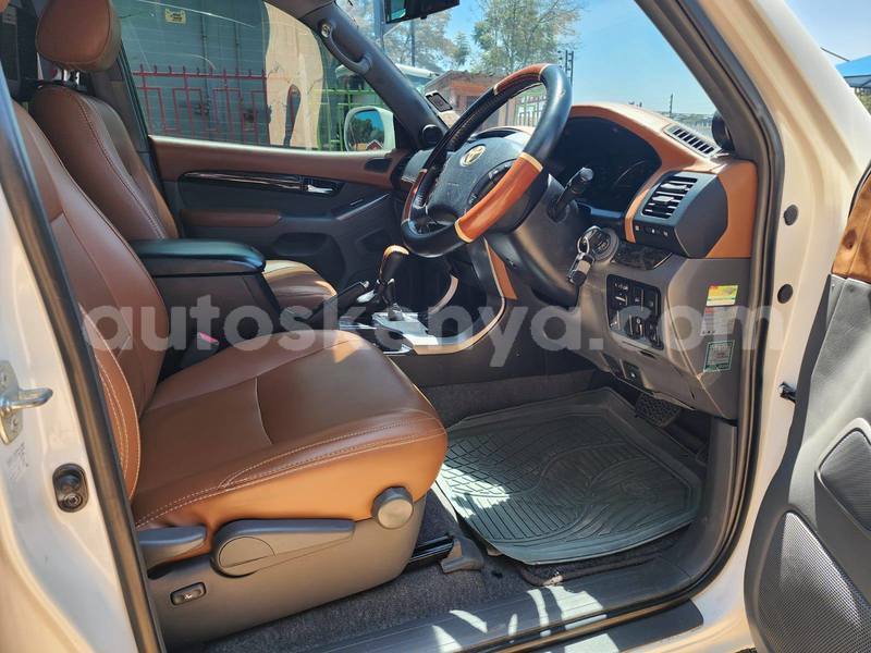 Big with watermark toyota prado nairobi nairobi 26495