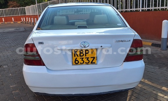 Oofamaa Toyota Corolla White Makiinaa iti Nairobi keessatti Nairobi keessatti Oofamaa Toyota Corolla White Makiinaa iti Nairobi keessatti Nairobi keessatti