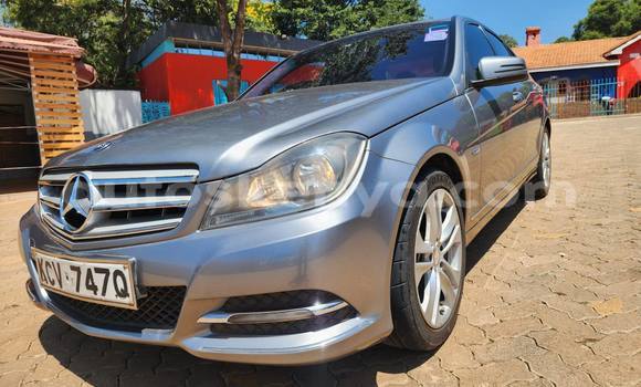 Oofamaa Mercedes‒Benz C–Class Other Makiinaa iti Nairobi keessatti Nairobi keessatti