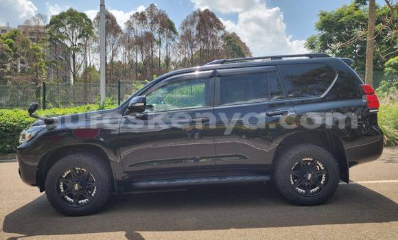 Oofamaa Toyota Harrier Black Makiinaa iti Nairobi keessatti Nairobi keessatti Oofamaa Toyota Harrier Black Makiinaa iti Nairobi keessatti Nairobi keessatti