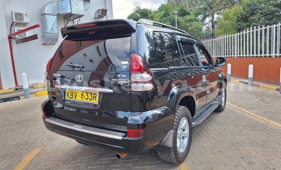 Oofamaa Toyota Land Cruiser Prado Black Makiinaa iti Nairobi keessatti Nairobi keessatti Oofamaa Toyota Land Cruiser Prado Black Makiinaa iti Nairobi keessatti Nairobi keessatti