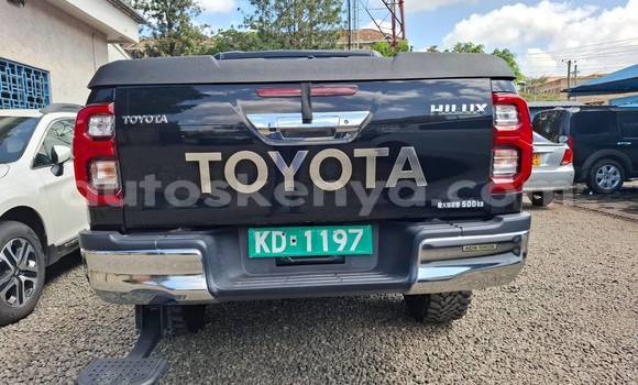 Oofamaa Toyota Hilux Black Makiinaa iti Nairobi keessatti Nairobi keessatti Oofamaa Toyota Hilux Black Makiinaa iti Nairobi keessatti Nairobi keessatti