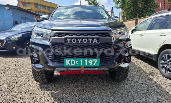 Oofamaa Toyota Hilux Black Makiinaa iti Nairobi keessatti Nairobi keessatti Oofamaa Toyota Hilux Black Makiinaa iti Nairobi keessatti Nairobi keessatti