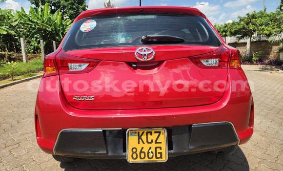 Oofamaa Toyota Auris Red Makiinaa iti Nairobi keessatti Nairobi keessatti Oofamaa Toyota Auris Red Makiinaa iti Nairobi keessatti Nairobi keessatti