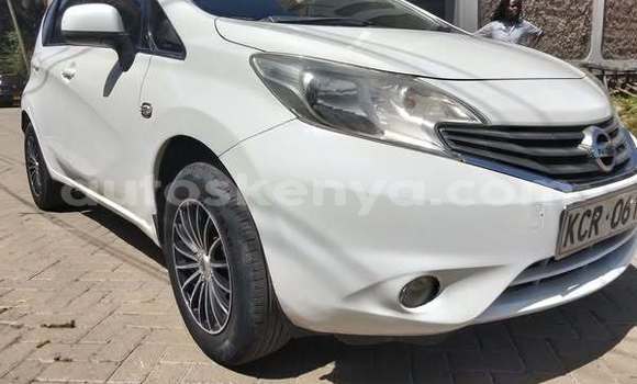 Oofamaa Nissan Note White Makiinaa iti Nairobi keessatti Nairobi keessatti Oofamaa Nissan Note White Makiinaa iti Nairobi keessatti Nairobi keessatti