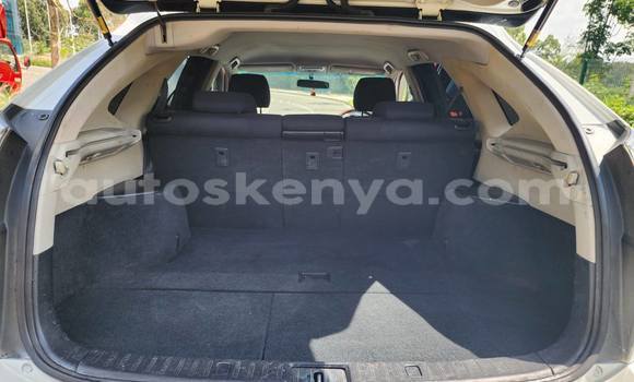 Oofamaa Toyota Harrier White Makiinaa iti Nairobi keessatti Nairobi keessatti Oofamaa Toyota Harrier White Makiinaa iti Nairobi keessatti Nairobi keessatti