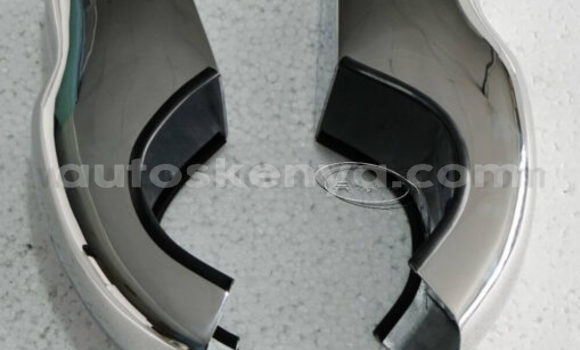 Nunua Rolls-Royce Silver Cloud ndani ya Bura nchini Kaskazini Mashariki mwa Kenya Nunua Rolls-Royce Silver Cloud ndani ya Bura nchini Kaskazini Mashariki mwa Kenya