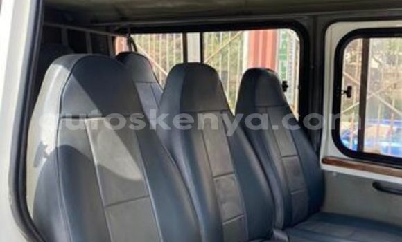 Buy Used Toyota Land Cruiser White Car in Machakos in Nairobi Buy Used Toyota Land Cruiser White Car in Machakos in Nairobi