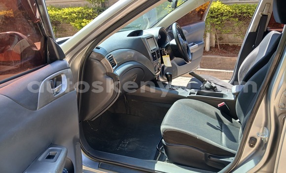 Nunua Ilio tumika Subaru Impreza Fedha Gari ndani ya Nairobi nchini Nairobi Nunua Ilio tumika Subaru Impreza Fedha Gari ndani ya Nairobi nchini Nairobi