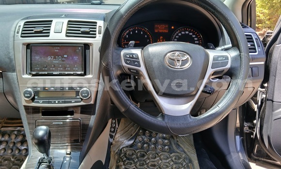 Nunua Ilio tumika Toyota Avensis Bluu Gari ndani ya Nairobi nchini Nairobi Nunua Ilio tumika Toyota Avensis Bluu Gari ndani ya Nairobi nchini Nairobi