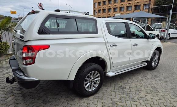Buy Used Mitsubishi Triton White Car in Mombasa in Coastal Kenya Buy Used Mitsubishi Triton White Car in Mombasa in Coastal Kenya