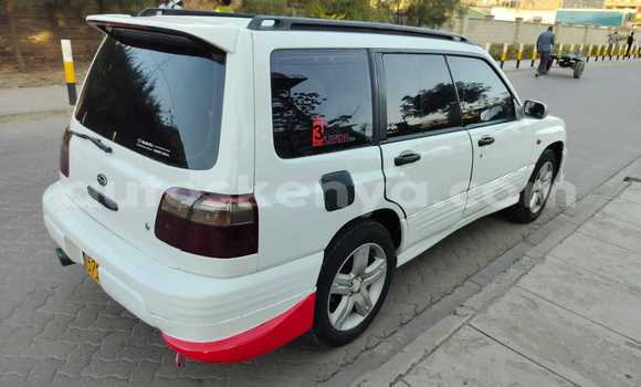 Nunua Ilio tumika Subaru Forester Nyeupe Gari ndani ya Nairobi nchini Nairobi Nunua Ilio tumika Subaru Forester Nyeupe Gari ndani ya Nairobi nchini Nairobi