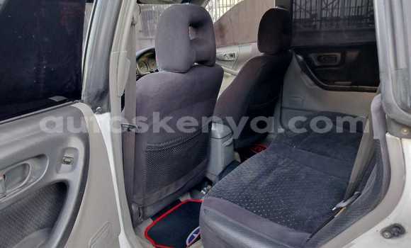 Nunua Ilio tumika Subaru Forester Nyeupe Gari ndani ya Nairobi nchini Nairobi Nunua Ilio tumika Subaru Forester Nyeupe Gari ndani ya Nairobi nchini Nairobi