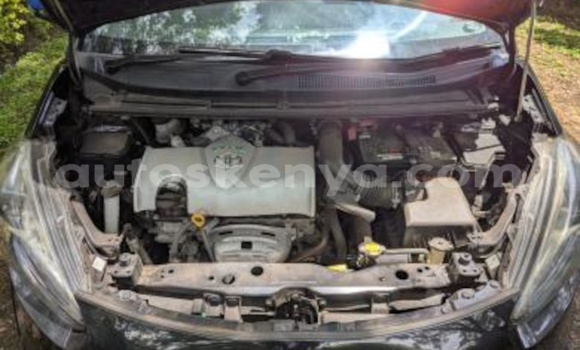 Buy Used Toyota Sienta Blue Car in Nairobi in Nairobi Buy Used Toyota Sienta Blue Car in Nairobi in Nairobi