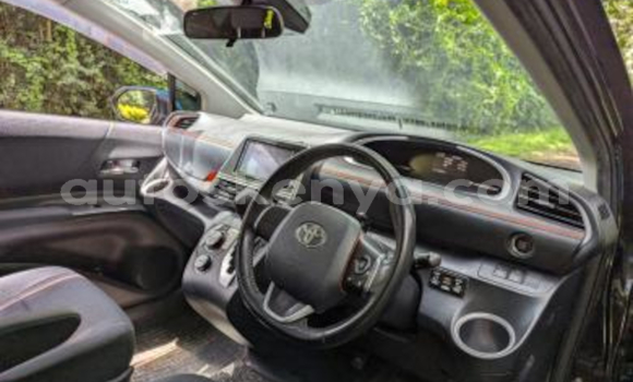 Buy Used Toyota Sienta Blue Car in Nairobi in Nairobi Buy Used Toyota Sienta Blue Car in Nairobi in Nairobi