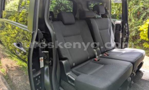 Buy Used Toyota Sienta Blue Car in Nairobi in Nairobi Buy Used Toyota Sienta Blue Car in Nairobi in Nairobi