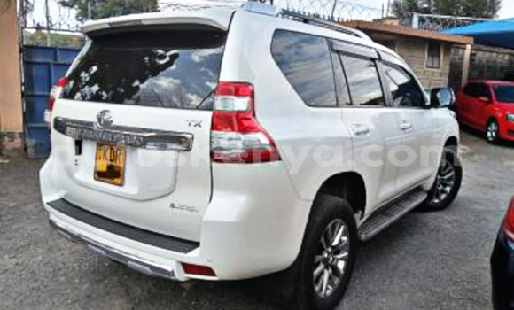 Buy Used Toyota Land Cruiser Prado White Car in Nairobi in Nairobi Buy Used Toyota Land Cruiser Prado White Car in Nairobi in Nairobi