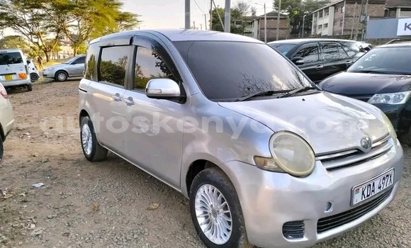 Nunua Ilio tumika Toyota Sienta Fedha Gari ndani ya Nairobi nchini Nairobi Nunua Ilio tumika Toyota Sienta Fedha Gari ndani ya Nairobi nchini Nairobi