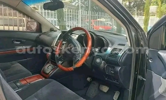 Nunua Ilio tumika Toyota Harrier Nyeusi Gari ndani ya Nairobi nchini Nairobi Nunua Ilio tumika Toyota Harrier Nyeusi Gari ndani ya Nairobi nchini Nairobi