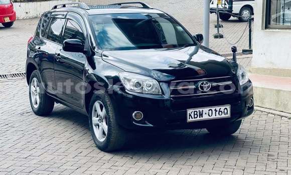 Nunua Ilio tumika Toyota RAV4 Nyeusi Gari ndani ya Nairobi nchini Nairobi