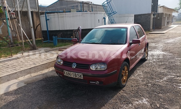 Oofamaa Volkswagen Golf Red Makiinaa iti Nairobi keessatti Nairobi keessatti