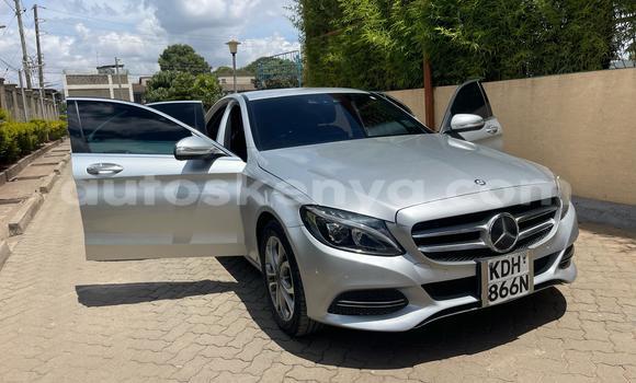 Nunua Ilio tumika Mercedes-Benz C180 COUPE Fedha Gari ndani ya Nairobi nchini Nairobi Nunua Ilio tumika Mercedes-Benz C180 COUPE Fedha Gari ndani ya Nairobi nchini Nairobi
