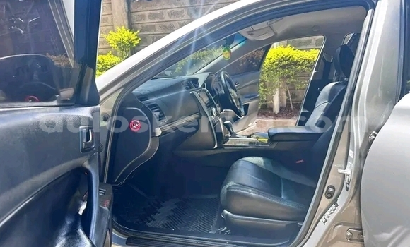 Nunua Ilio tumika Toyota Mark X Fedha Gari ndani ya Nairobi nchini Nairobi Nunua Ilio tumika Toyota Mark X Fedha Gari ndani ya Nairobi nchini Nairobi