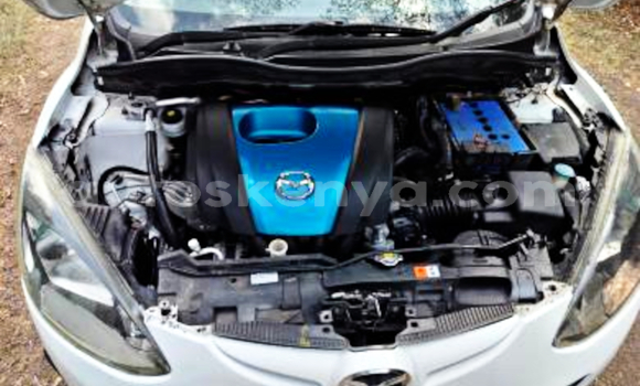 Buy Used Mazda Demio White Car in Nairobi in Nairobi Buy Used Mazda Demio White Car in Nairobi in Nairobi