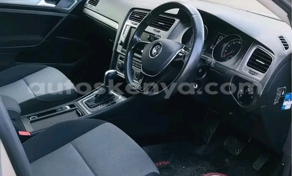 Oofamaa Volkswagen Golf Other Makiinaa iti Busia keessatti West Kenya keessatti Oofamaa Volkswagen Golf Other Makiinaa iti Busia keessatti West Kenya keessatti