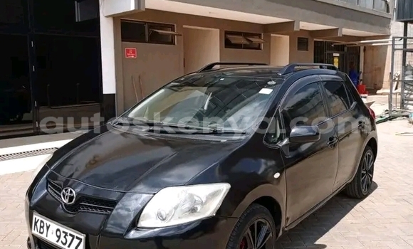 Oofamaa Toyota Yaris Black Makiinaa iti Changamwe keessatti Coast keessatti Oofamaa Toyota Yaris Black Makiinaa iti Changamwe keessatti Coast keessatti