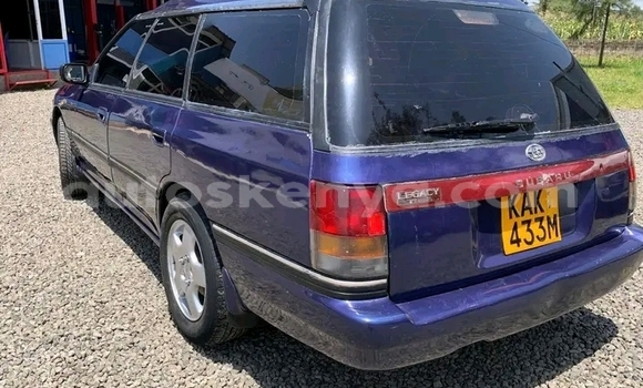 Oofamaa Subaru Legacy Other Makiinaa iti Bute keessatti Northeast Kenya keessatti Oofamaa Subaru Legacy Other Makiinaa iti Bute keessatti Northeast Kenya keessatti
