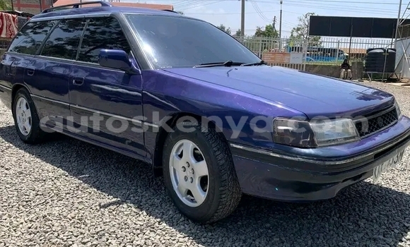 Oofamaa Subaru Legacy Other Makiinaa iti Bute keessatti Northeast Kenya keessatti Oofamaa Subaru Legacy Other Makiinaa iti Bute keessatti Northeast Kenya keessatti