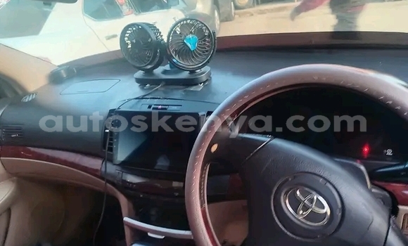 Oofamaa Toyota Elf Other Makiinaa iti Eldoret keessatti Rift Valley keessatti Oofamaa Toyota Elf Other Makiinaa iti Eldoret keessatti Rift Valley keessatti