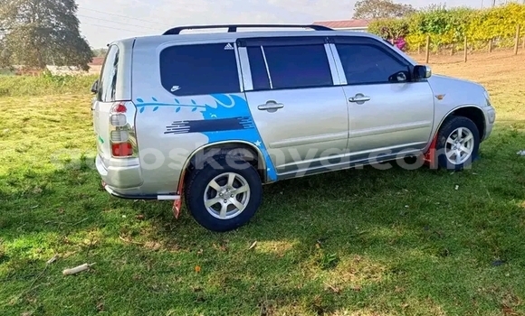 Oofamaa Toyota Succeed White Makiinaa iti Kajiado keessatti Nairobi keessatti Oofamaa Toyota Succeed White Makiinaa iti Kajiado keessatti Nairobi keessatti