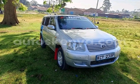 Oofamaa Toyota Succeed White Makiinaa iti Kajiado keessatti Nairobi keessatti Oofamaa Toyota Succeed White Makiinaa iti Kajiado keessatti Nairobi keessatti