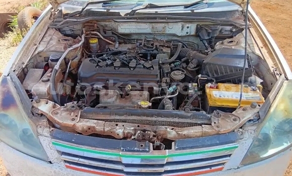 Nunua Ilio tumika Nissan Wingroad Nyeupe Gari ndani ya Changamwe nchini Pwani