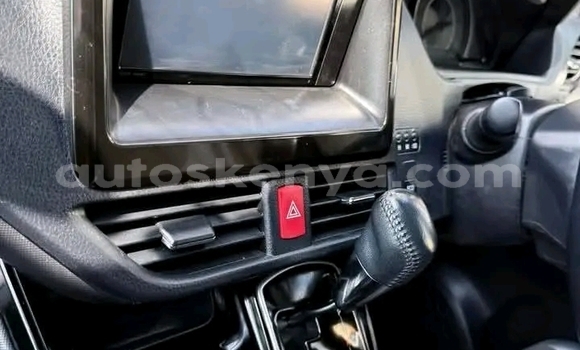 Oofamaa Toyota Noah Black Makiinaa iti Homa Bay keessatti Nyanza keessatti Oofamaa Toyota Noah Black Makiinaa iti Homa Bay keessatti Nyanza keessatti