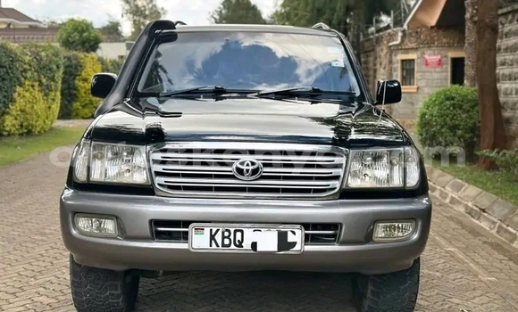 Oofamaa Toyota Land Cruiser Black Makiinaa iti Kajiado keessatti Nairobi keessatti Oofamaa Toyota Land Cruiser Black Makiinaa iti Kajiado keessatti Nairobi keessatti