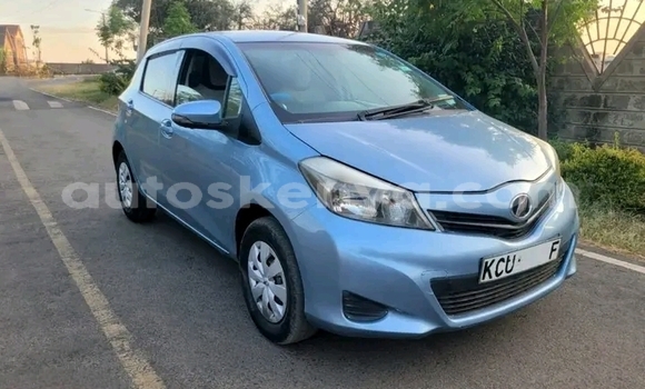 Oofamaa Toyota Vitz Other Makiinaa iti Bute keessatti Northeast Kenya keessatti Oofamaa Toyota Vitz Other Makiinaa iti Bute keessatti Northeast Kenya keessatti
