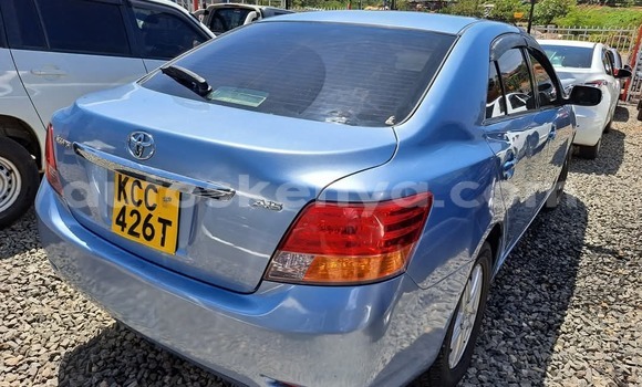 Oofamaa Toyota Allion Silver Makiinaa iti Nairobi keessatti Nairobi keessatti