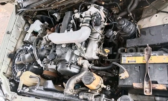 Oofamaa Toyota Hilux Other Makiinaa iti Bute keessatti Northeast Kenya keessatti Oofamaa Toyota Hilux Other Makiinaa iti Bute keessatti Northeast Kenya keessatti