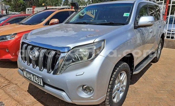 Buy Used Toyota Land Cruiser Prado Silver Car in Nairobi in Nairobi Buy Used Toyota Land Cruiser Prado Silver Car in Nairobi in Nairobi
