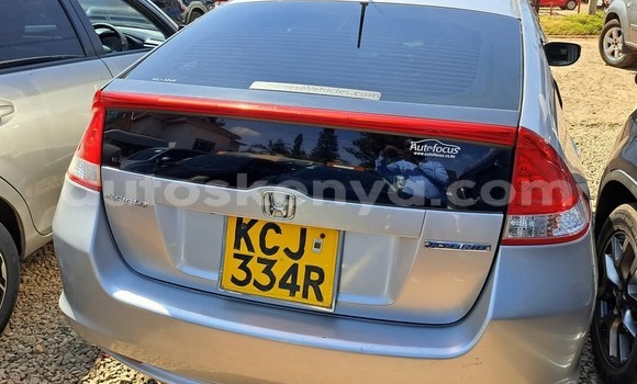 Nunua Ilio tumika Honda Insight Fedha Gari ndani ya Nairobi nchini Nairobi Nunua Ilio tumika Honda Insight Fedha Gari ndani ya Nairobi nchini Nairobi