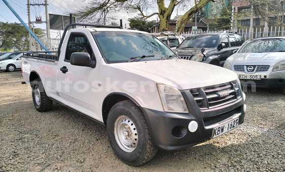 Nunua Ilio tumika Isuzu D–MAX Nyeupe Gari ndani ya Nairobi nchini Nairobi Nunua Ilio tumika Isuzu D–MAX Nyeupe Gari ndani ya Nairobi nchini Nairobi