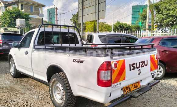 Nunua Ilio tumika Isuzu D–MAX Nyeupe Gari ndani ya Nairobi nchini Nairobi Nunua Ilio tumika Isuzu D–MAX Nyeupe Gari ndani ya Nairobi nchini Nairobi