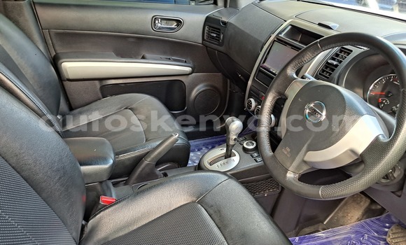 Oofamaa Nissan X–Trail White Makiinaa iti Nairobi keessatti Nairobi keessatti Oofamaa Nissan X–Trail White Makiinaa iti Nairobi keessatti Nairobi keessatti