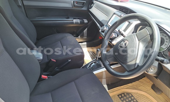 Oofamaa Toyota Harrier White Makiinaa iti Nairobi keessatti Nairobi keessatti Oofamaa Toyota Harrier White Makiinaa iti Nairobi keessatti Nairobi keessatti