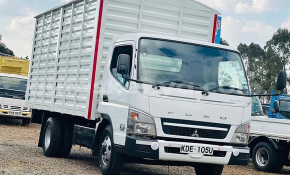 Buy Used Mitsubishi Fuso White Truck in Machakos in Nairobi