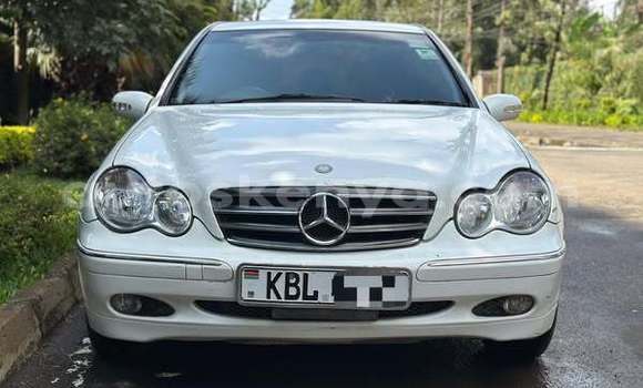 Nunua Ilio tumika Mercedes-Benz C250 coupe Nyingine Gari ndani ya Nairobi nchini Nairobi Nunua Ilio tumika Mercedes-Benz C250 coupe Nyingine Gari ndani ya Nairobi nchini Nairobi