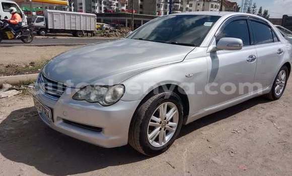 Oofamaa Toyota Mark X Other Makiinaa iti Nairobi keessatti Nairobi keessatti
